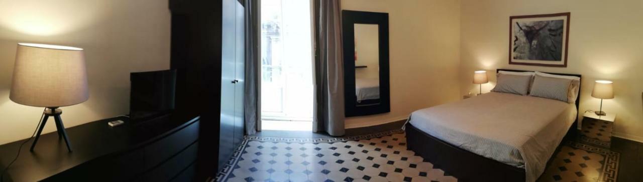 Palazzo De Logu * Catania
